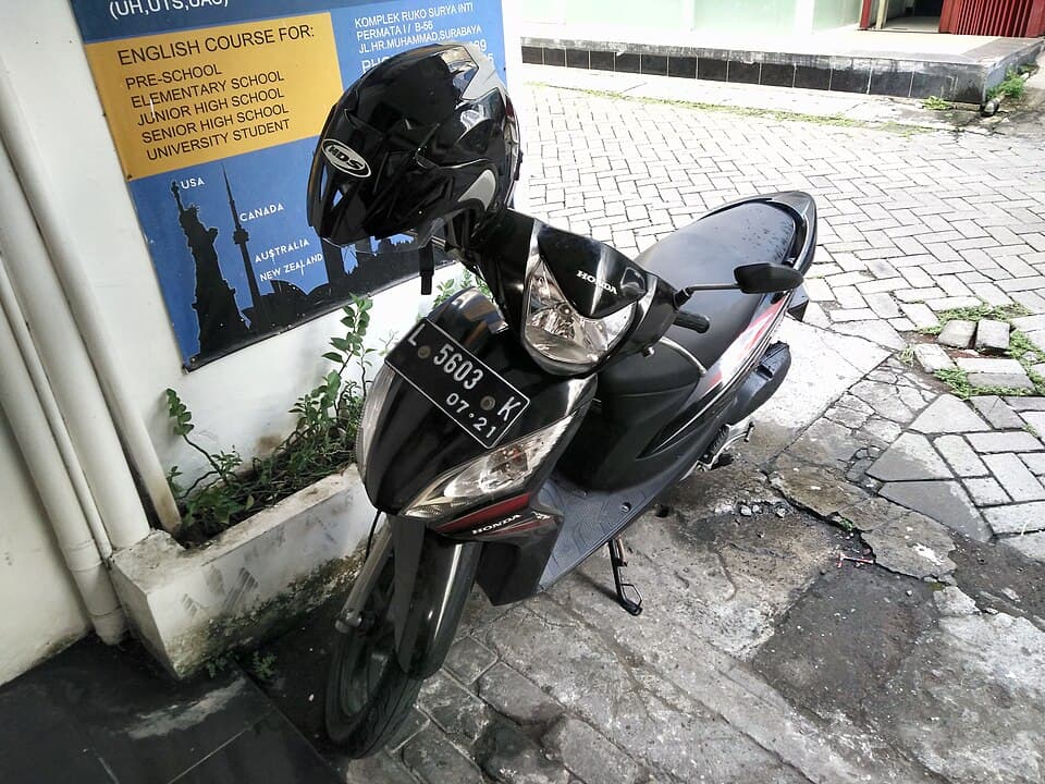 Honda Spacy 110 scooter for rent in Bali